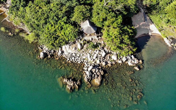 Blue Zebra Island Lodge